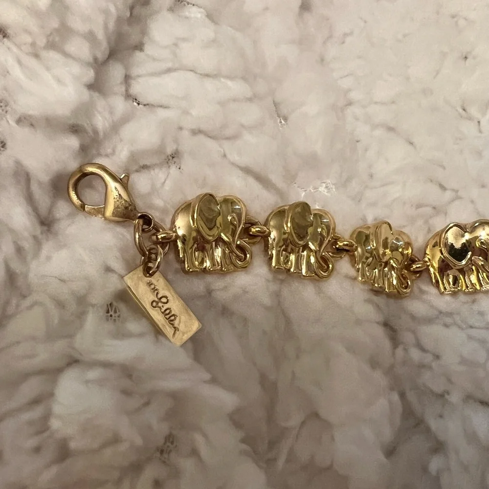 Lilly Pulitzer Gold Sculpted Elephant Bracelet EUC - Picture 4 of 7